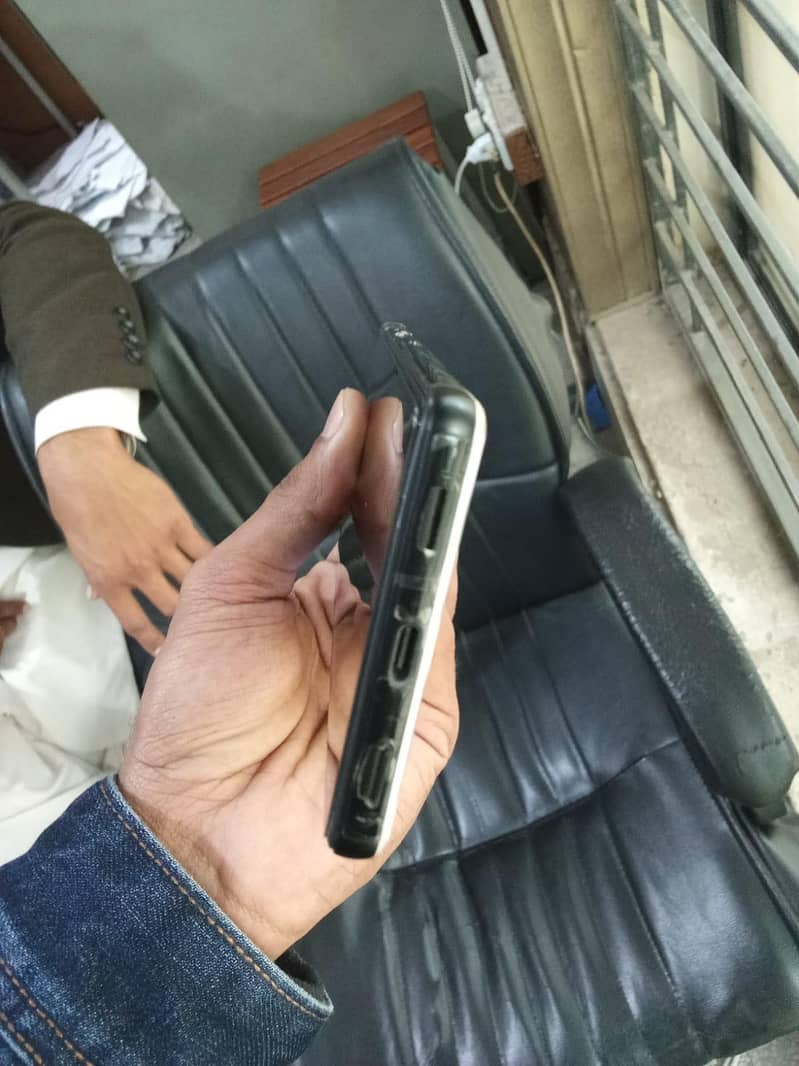 Google pixel 6a 10/10 5