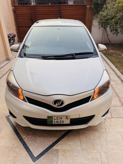 Toyota Vitz 2014/16 Toro Top variant