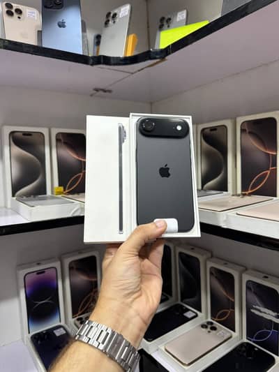 17 Air Factory Just Box Open