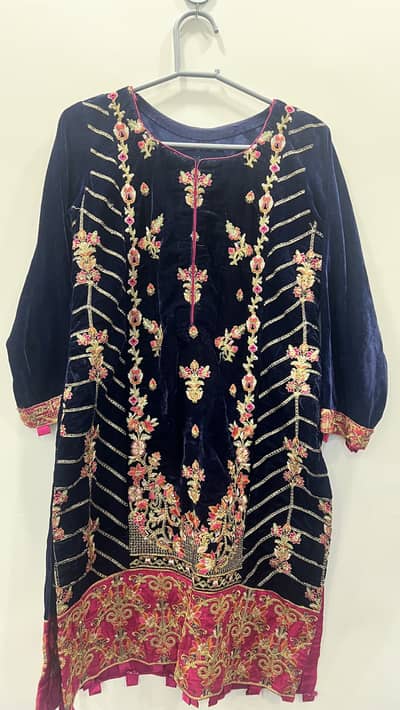 3PC EMBROIDERED VELVET SUIT