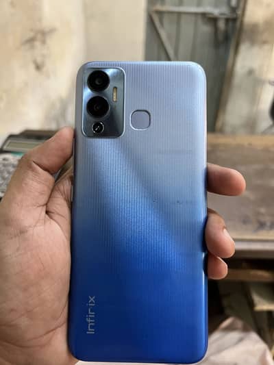 Infinx Hot 12 play Full box