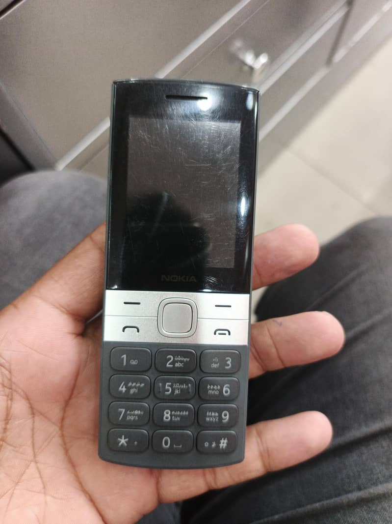 nokia150 0