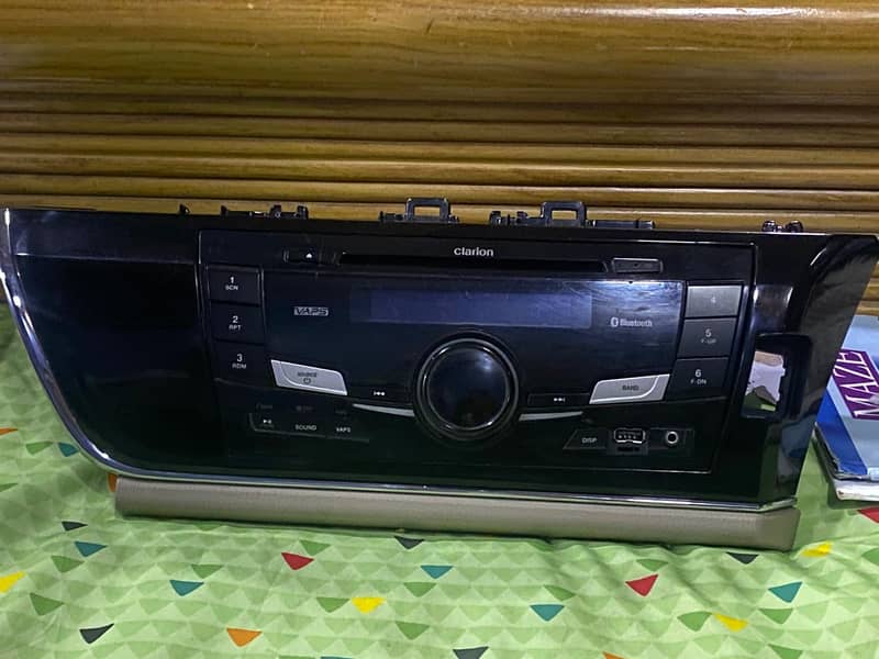 tape . light . screen 0