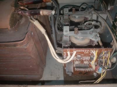 universal voltage stablizer