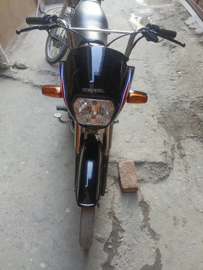 Honda 70 dream country number 03145384949