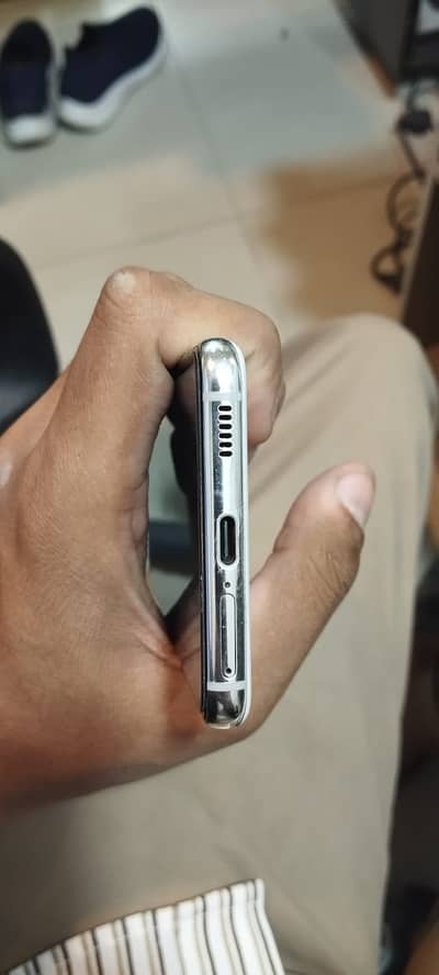 Samsung Galaxy S21 5G 8/128 gb