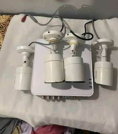 dvr 8 chanal 4 CAMRY