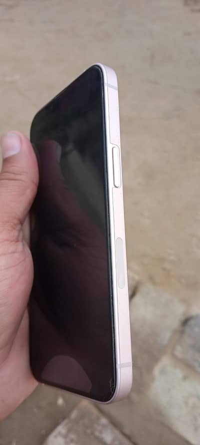 iPhone 13 factory unlock