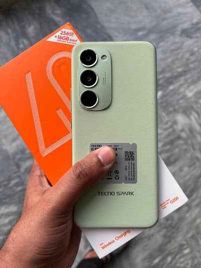 Tecno Spark 40 Pro Plus 3 day used only
