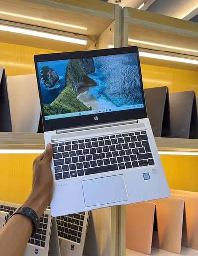 HP probook 430 G6 Core i5 8th generation 8GB ram 256 GB SSD FHD