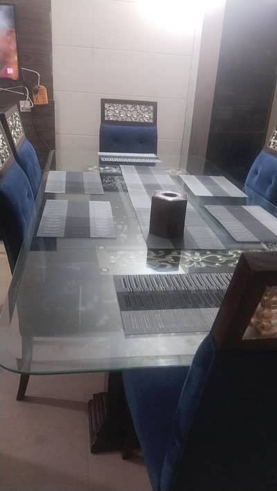 dining table condition 10\10