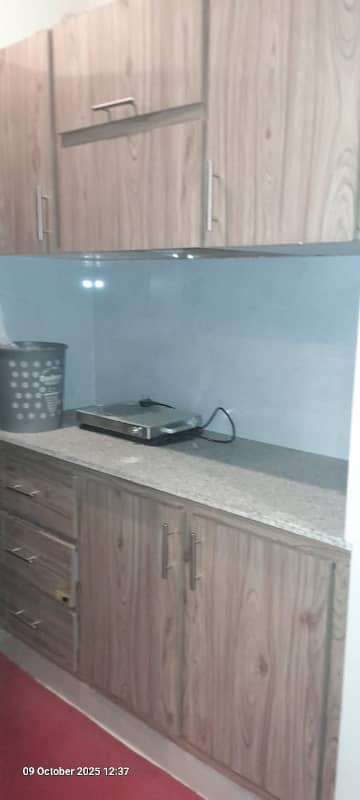 STUDIO PARRTMENT \A BLOCK MAIN MARKAZ/B17 FOR RENT