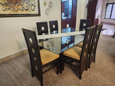 Dinning Table
