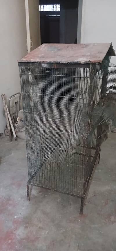 Two Poshan cages available for birds.