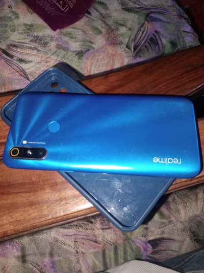 realme C3