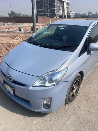Prius 1.8  good condition