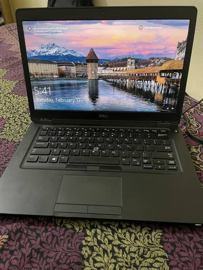 Dell Latitude 5491 - Touch Screen - H processor - RAM 8, SSD 256 Gbs.