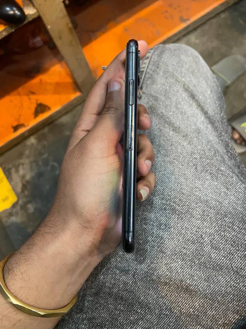 iPhone XS 10