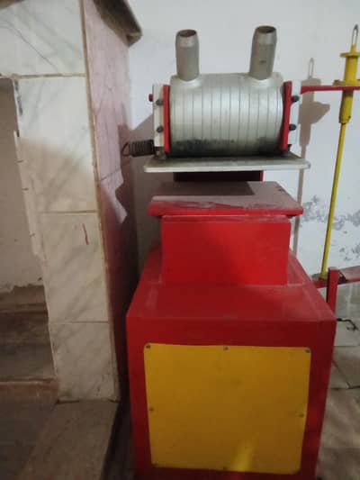 chapal bane wali  machine