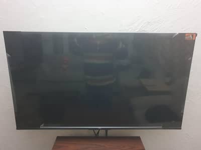 TCL V6B 43 Inch 4K Ultra HD
