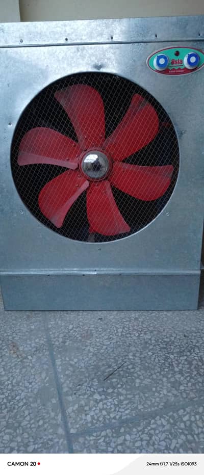 air cooler lahori aik season bamushkil  chala howa he. .