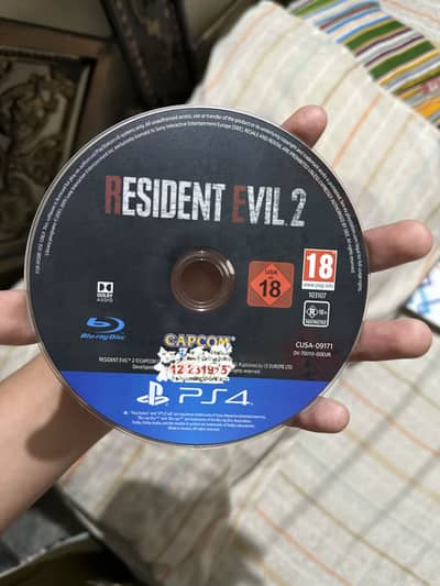 Resident Evil 2 PS4 disk Barely used