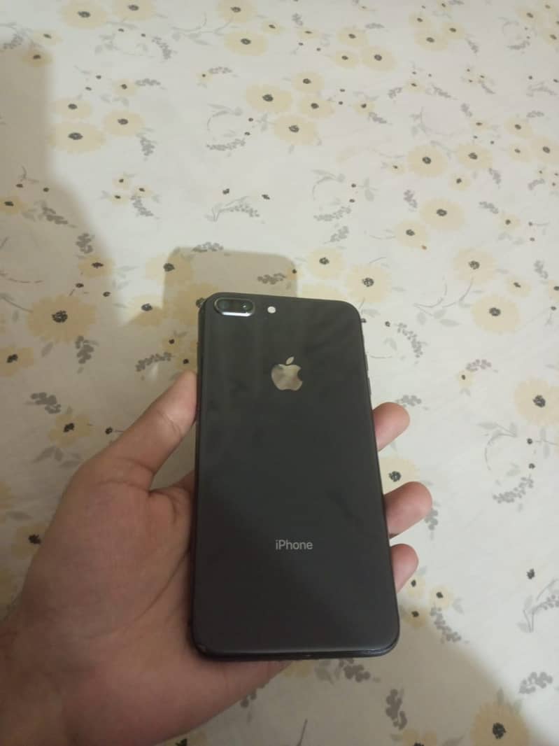 Iphone 8 plus 1