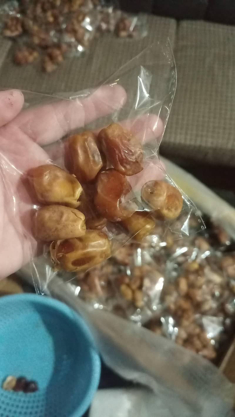 Irani Dates 0