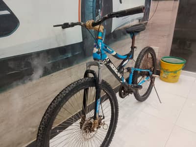 I am selling my bicycle 10/9 good condition