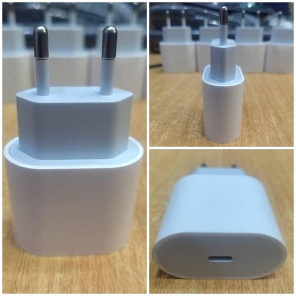 20W PD Type-C Universal Fast Charger for Android and iOS Devices