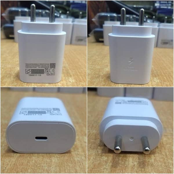 25W Universal Type-C to Type-C Charger with PD & QC Support