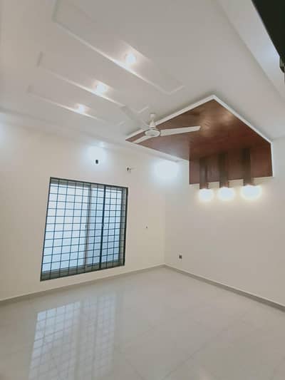 Home for rent Kashmir road  near Fatima school