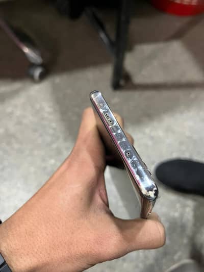 Tecno camon 40 pro urgent sale