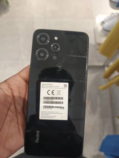 Redmi 12.