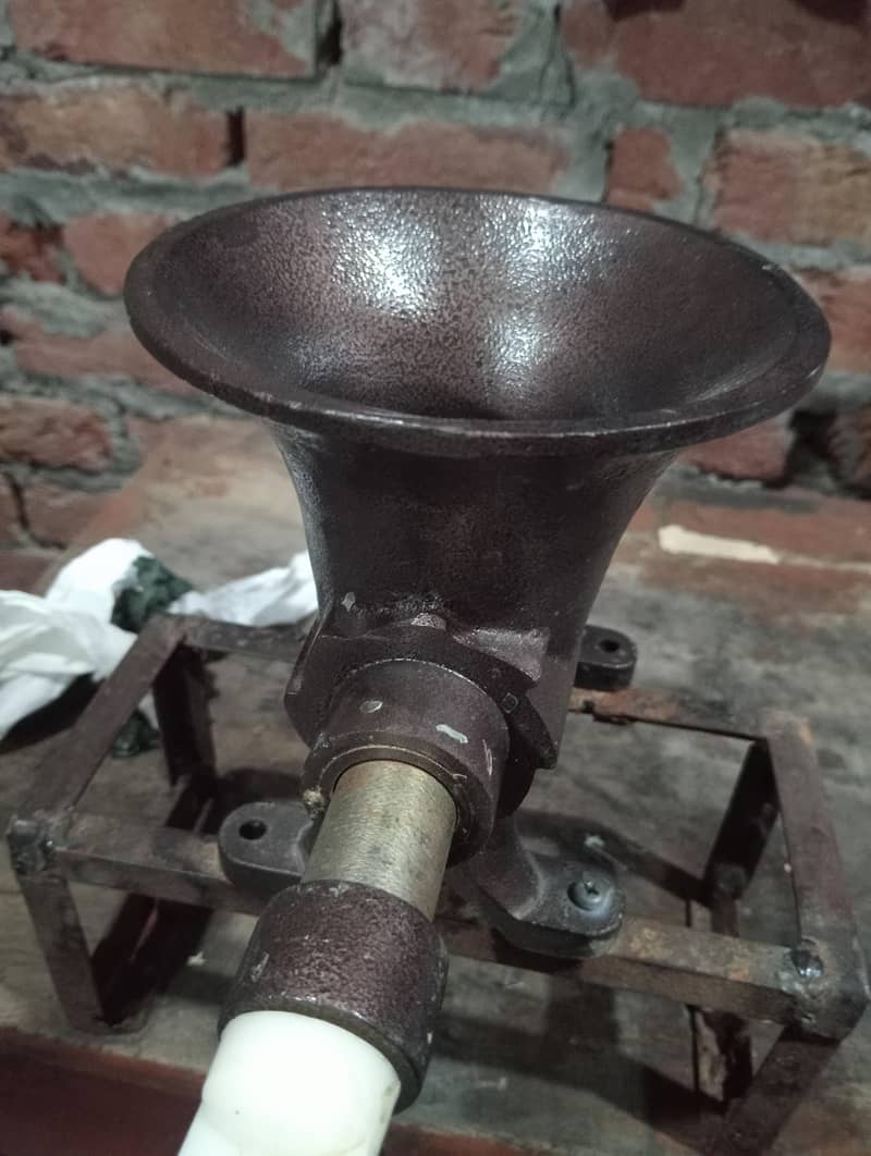 meat grinder قیمے والی مشین 1