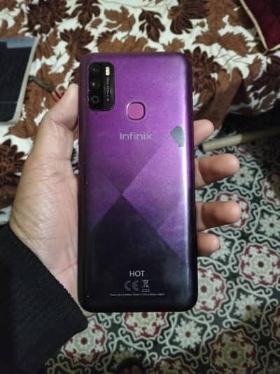 Hot 9 Play 4/64 Urgent sale jis ne Lena he Le Jai