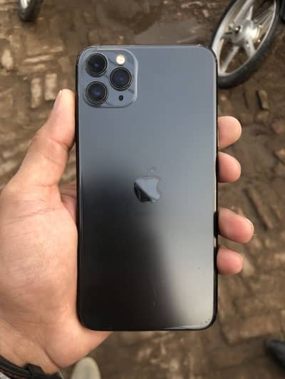 Iphone 11 PRO MAX (PTA APPROVED)