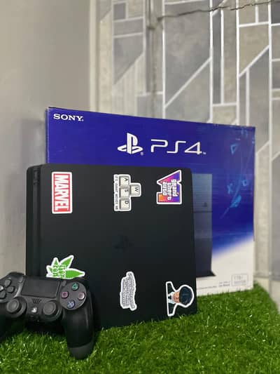 ps4 fat/ps4 slim/ps4 pro(jailbreak,online) available