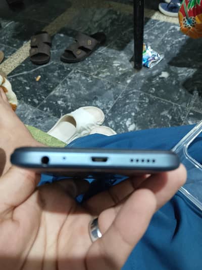 Tecno spark 8c final 16k ka 4/128