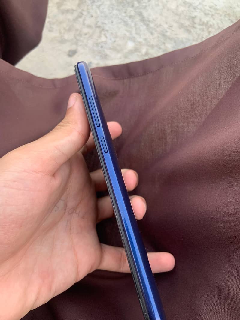 Redmi 8 1