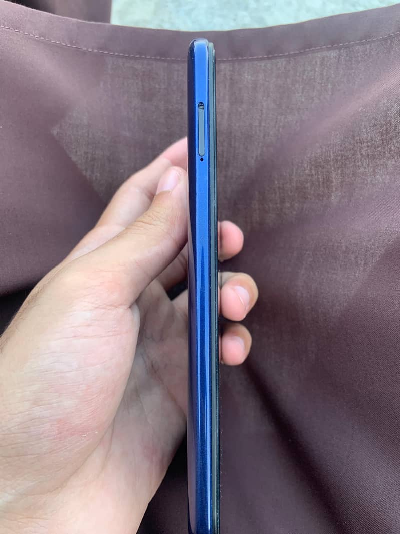 Redmi 8 4