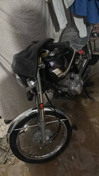 Honda CG 125 2025 sticker