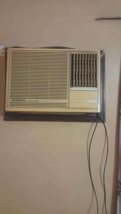 general AC 1.5 ton 10/10 quality