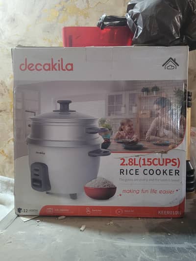 decakila rice cooker 2.8 litre hardly one time used