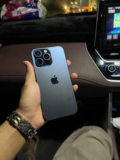 iPhone 15 pro max 256gb