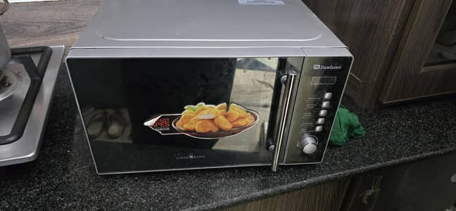 Dawlance Dw 295 almost new for sale