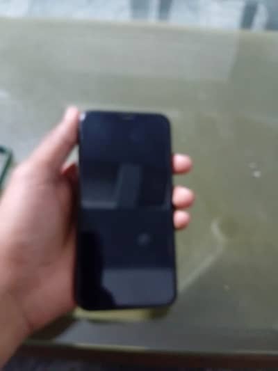 Iphone 11 pro 64 gb PTA APPROVED minor back break