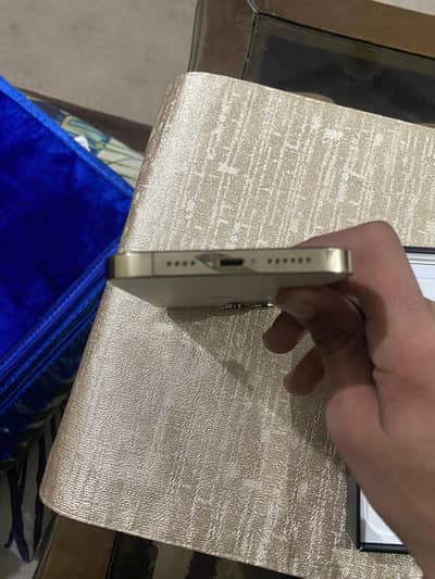 I am seliing iphone 13 pro max pta approved whatsap number 03229158188