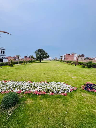 10 Marla In Park Lane Phase 2 In A Block