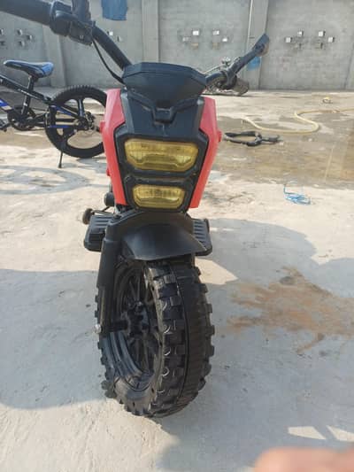 kids dry battery rechargeable scoty